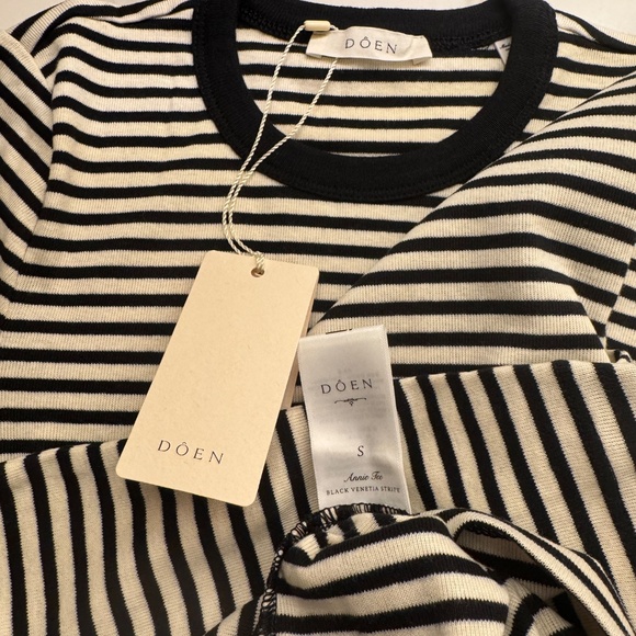 Doen Tee Long Sleeve Top NWT - Picture 7 of 7
